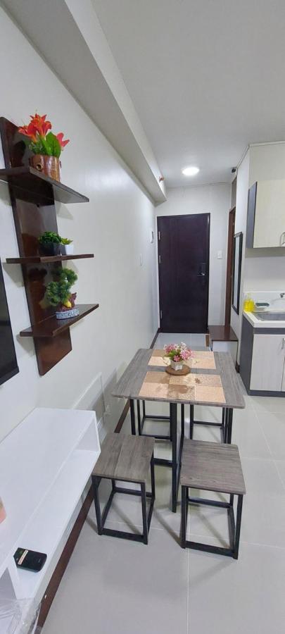Dracarys Place 2 Condo With Balcony Unlimited Wifi Lapulapu City View ภายนอก รูปภาพ