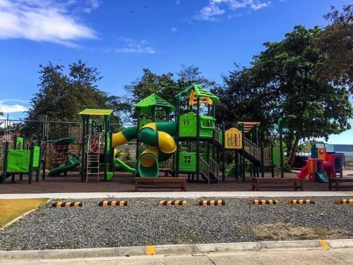 Dracarys Place 2 Condo With Balcony Unlimited Wifi Lapulapu City View ภายนอก รูปภาพ