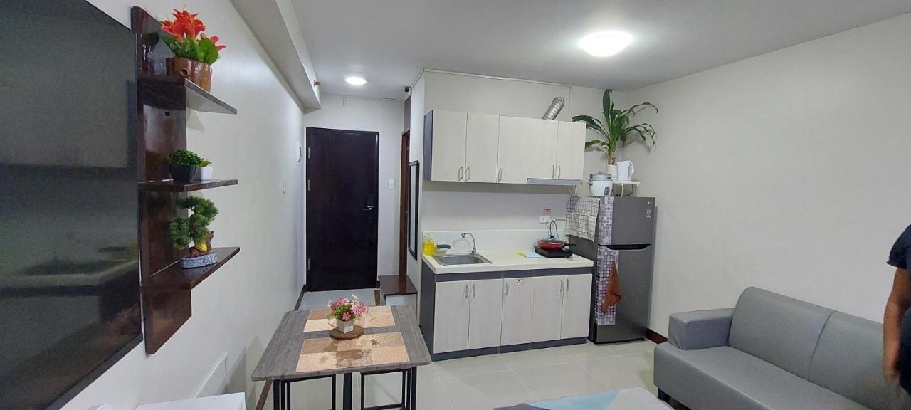 Dracarys Place 2 Condo With Balcony Unlimited Wifi Lapulapu City View ภายนอก รูปภาพ