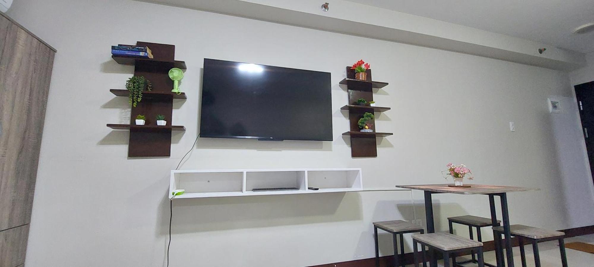 Dracarys Place 2 Condo With Balcony Unlimited Wifi Lapulapu City View ภายนอก รูปภาพ